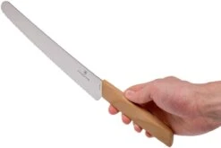 Victorinox Swiss Modern Cuchillo De Pan 22 Cm, Madera De Nogal 17 Victorinox Swiss Modern Cuchillo De Pan 22 Cm, Madera De Nogal -Morakniv || SOG || Böker Ventas VT6 9070 22WG 08 victorinox vt6 9070 22wg 08